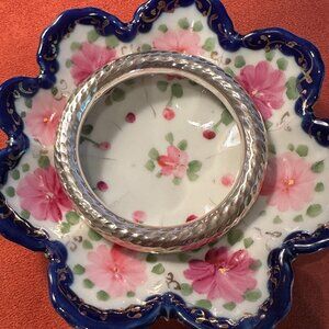 Exquisite Round Silpada .925 Sterling Silver Hammered Bangle Bracelet